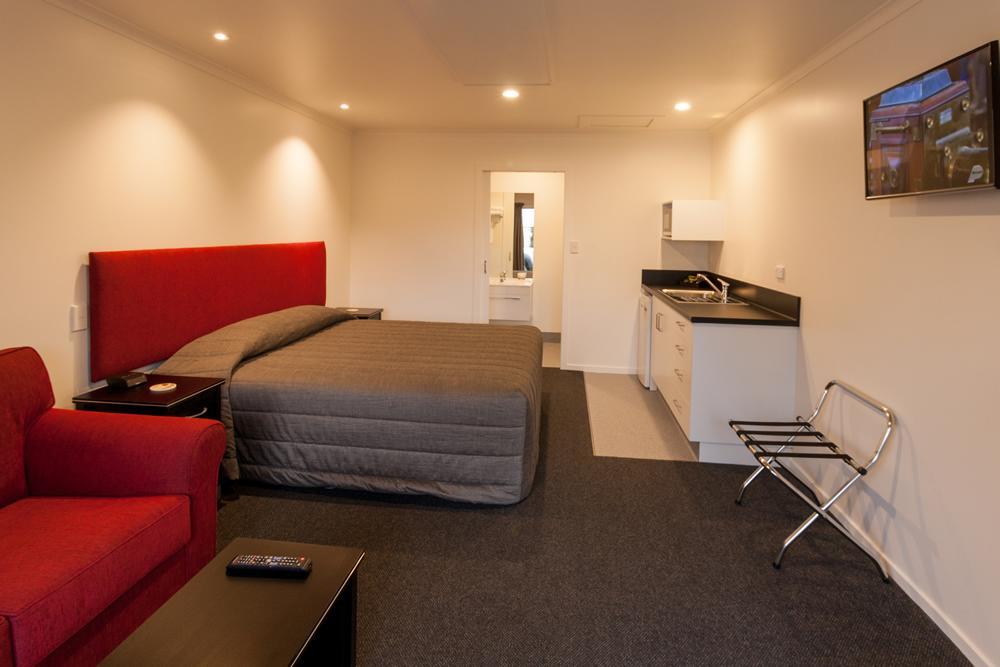 Motel Cork And Keg Renwick Zewnętrze zdjęcie